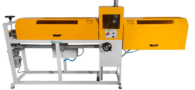 Máquina para corte de tubetes de PVC e Papelão.